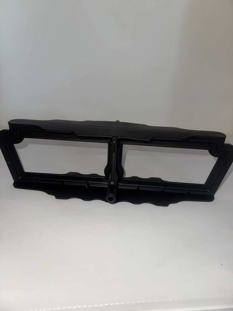 Hobie Cassette Plug