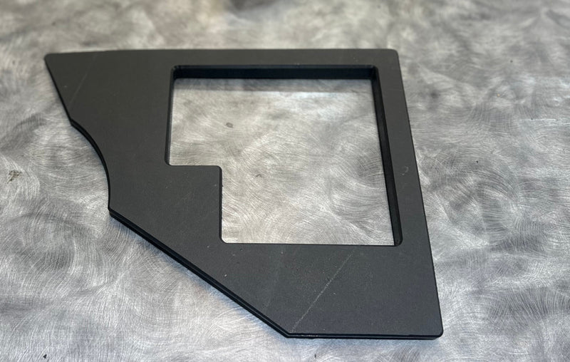 Tracker TXW 195 Rod Box Conversion Plate
