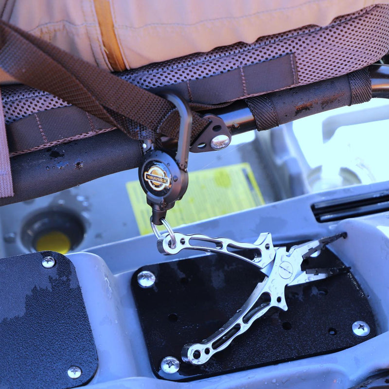 Single Attachment Clip-on Retractor, 24” Stainless Steel Wire